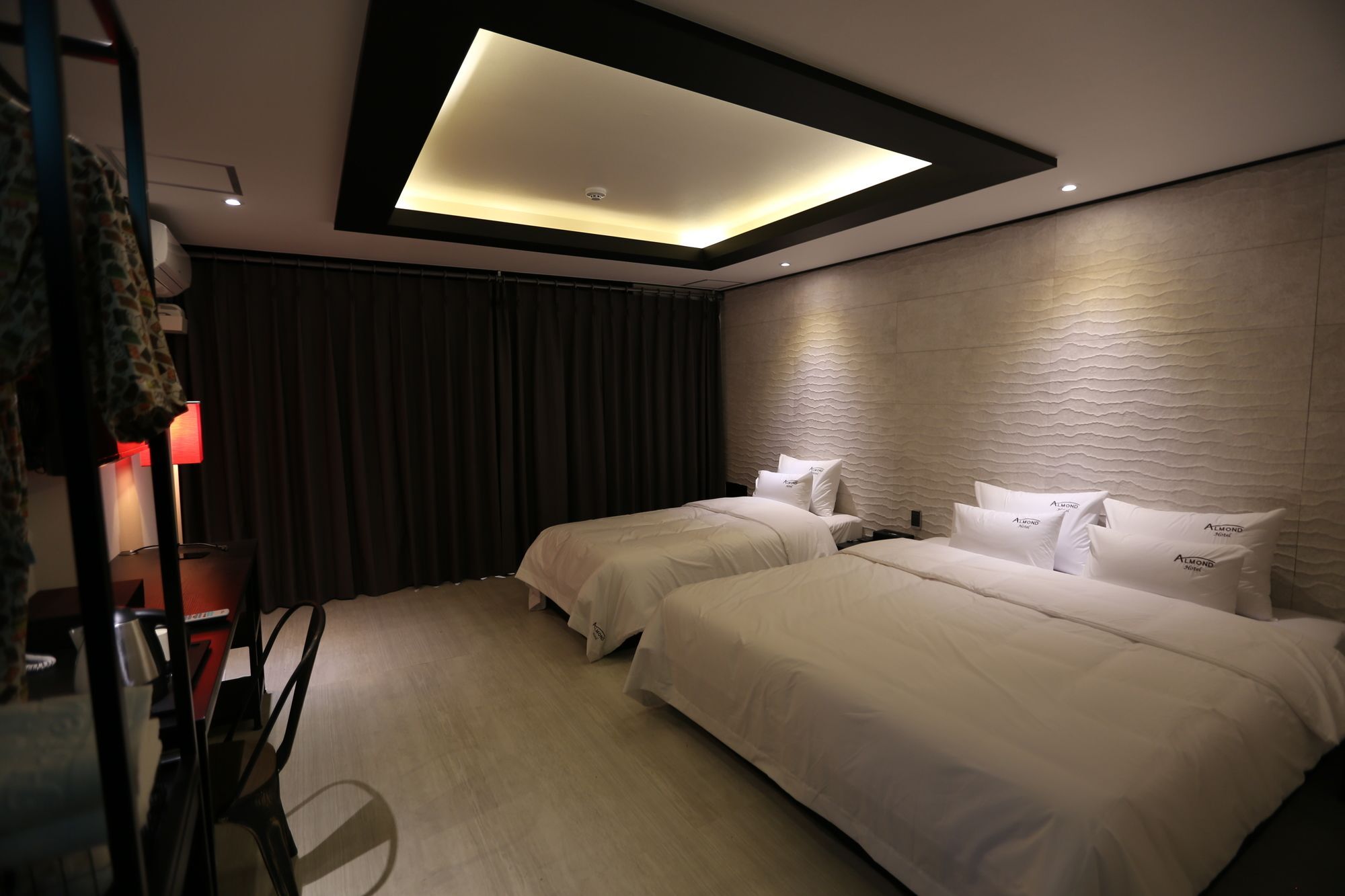 Almond Hotel Gupo Station Busan Exterior photo